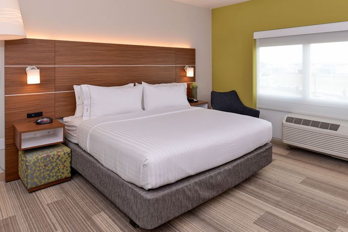 Imagen de la habitación del Hotel Holiday Inn Express and Suites West Melbourne, an IHG. Foto 15