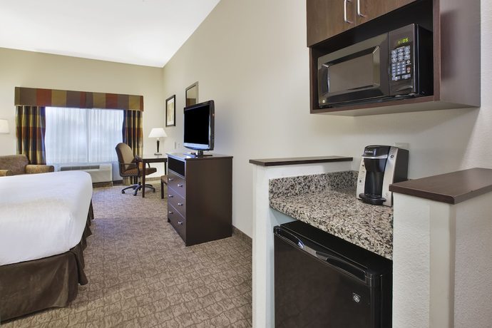 Imagen de la habitación del Hotel Holiday Inn Express and Suites Wheeling, an IHG, Triadelphia. Foto 2