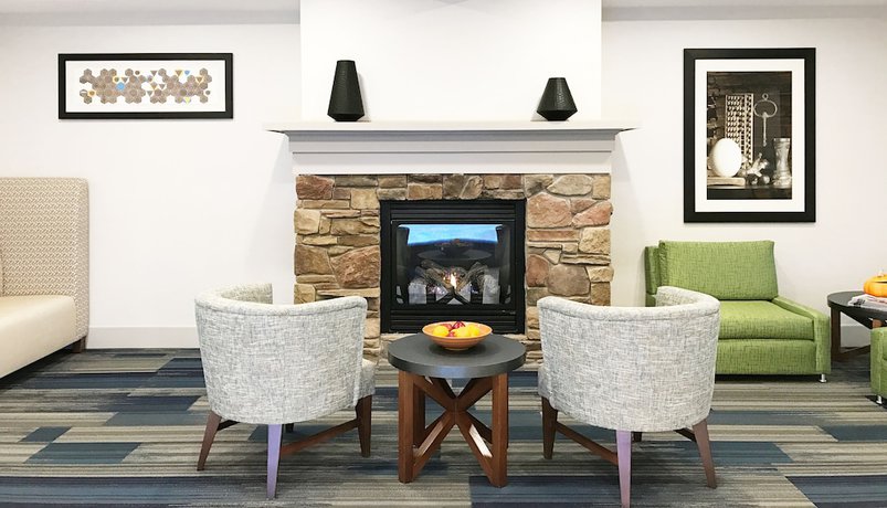 Imagen de los interiores del Hotel Holiday Inn Express and Suites White River Junction, An Ihg. Foto 20