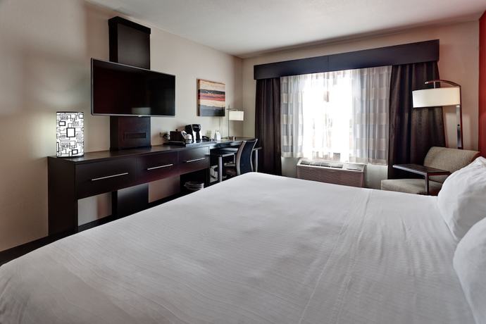 Imagen de la habitación del Hotel Holiday Inn Express and Suites Wichita Northwest, an IHG. Foto 9