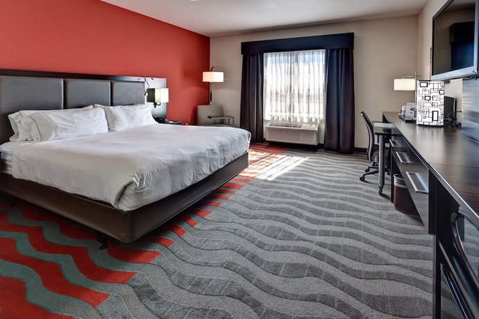 Imagen de la habitación del Hotel Holiday Inn Express and Suites Wichita Northwest, an IHG. Foto 12