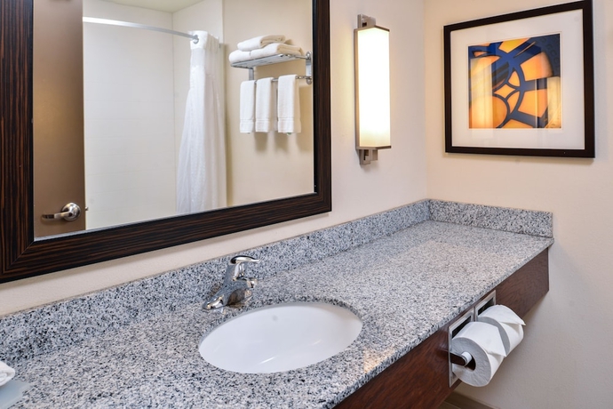 Imagen de la habitación del Hotel Holiday Inn Express and Suites York, An Ihg. Foto 10