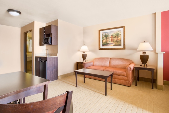 Imagen de la habitación del Hotel Holiday Inn Express and Suites Yuma, An Ihg. Foto 7