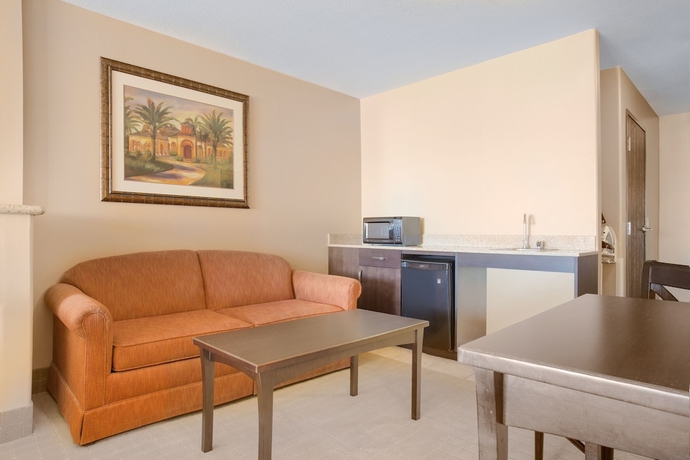 Imagen de la habitación del Hotel Holiday Inn Express and Suites Yuma, An Ihg. Foto 12
