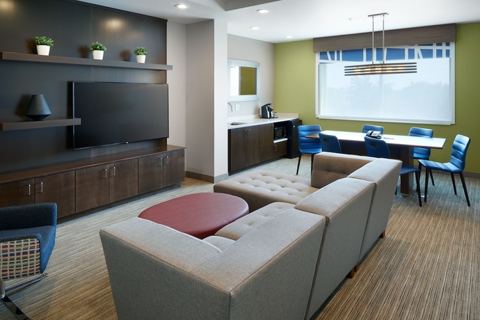 Imagen de la habitación del Hotel Holiday Inn Express and Suites-cincinnati North - Liberty Way, An Ihg. Foto 11