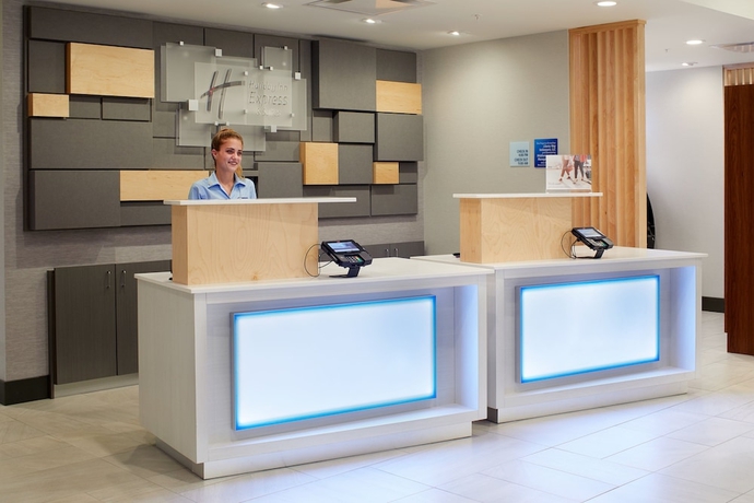 Imagen de los interiores del Hotel Holiday Inn Express and Suites-cincinnati North - Liberty Way, An Ihg. Foto 15