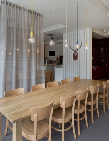 Imagen del bar/restaurante del Hotel Holiday Inn Express ciudad de Amberes Norte. Foto 2