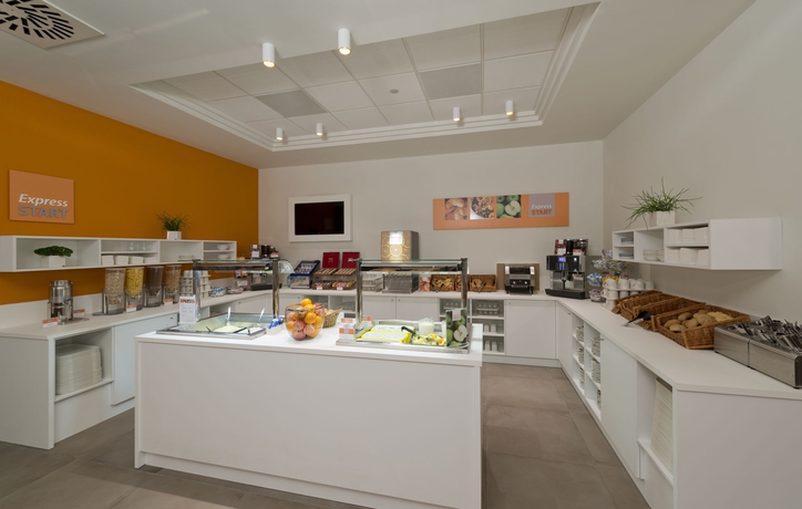 Imagen del bar/restaurante del Hotel Holiday Inn Express ciudad de Amberes Norte. Foto 4