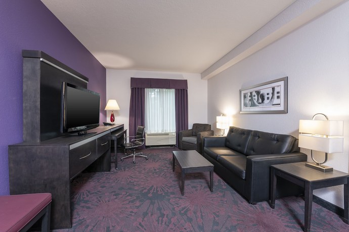 Imagen de la habitación del Hotel Holiday Inn Expresss And Suites Columbus-polaris Parkway, An Ihg. Foto 8