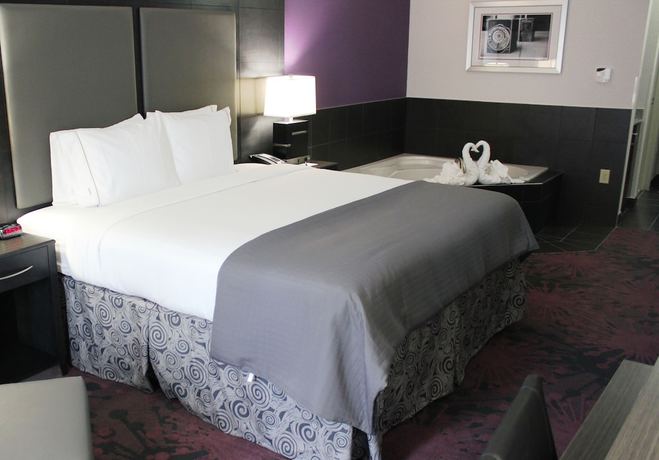 Imagen de la habitación del Hotel Holiday Inn Expresss And Suites Columbus-polaris Parkway, An Ihg. Foto 13