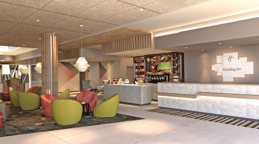 Imagen de los interiores del Hotel Holiday Inn Frankfurt Airport, An Ihg. Foto 8