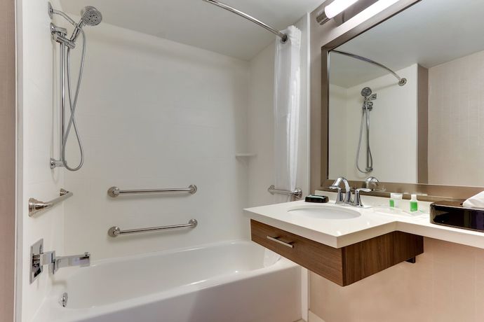 Imagen de la habitación del Hotel Holiday Inn Franklin - Cool Springs. Foto 10