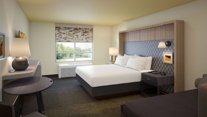 Imagen de la habitación del Hotel Holiday Inn Fredericksburg Conference Ctr, an IHG Hotel. Foto 9