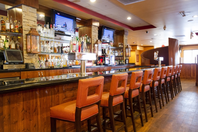 Imagen del bar/restaurante del Hotel Holiday Inn Frisco by IHG. Foto 5