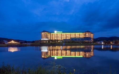 Imagen general del Hotel Holiday Inn Ganzhou Orchid Town, an IHG. Foto 10