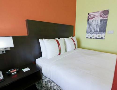 Imagen de la habitación del Hotel Holiday Inn Garland, An Ihg. Foto 3