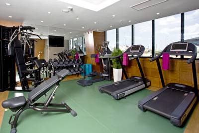 Imagen de los interiores del Hotel Holiday Inn Gaziantep - Sehitkamil, An Ihg. Foto 8