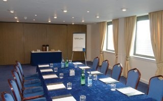 Imagen de los exteriores del Hotel Holiday Inn Glasgow City West. Foto 6