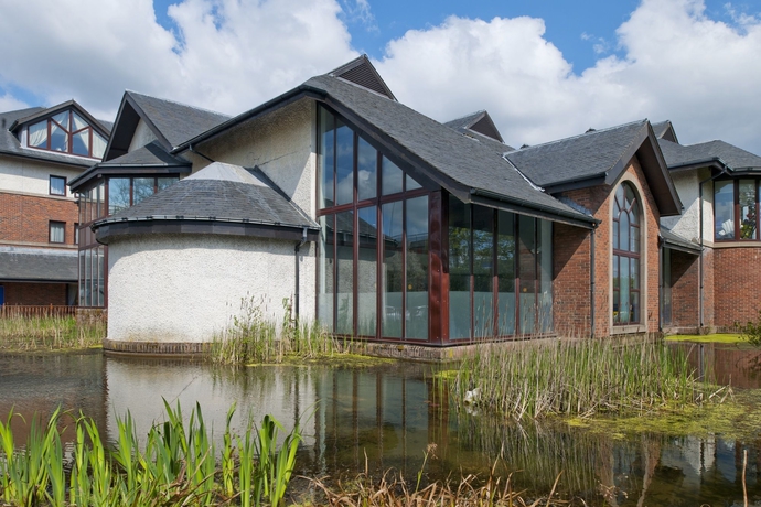 Imagen de los exteriores del Hotel Holiday Inn Glasgow East Kilbride, An Ihg. Foto 7