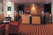 Imagen general del Hotel Holiday Inn Gloucester - Cheltenham. Foto 2