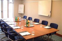 Imagen general del Hotel Holiday Inn Gloucester - Cheltenham. Foto 9