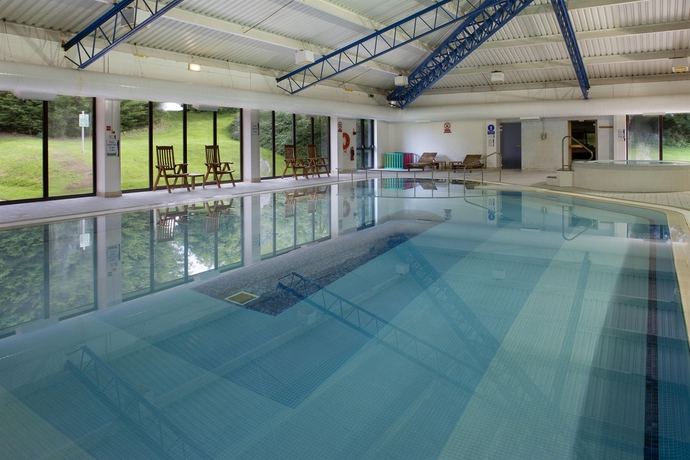 Imagen de la piscina del Hotel Holiday Inn Gloucester-cheltenham, An Ihg. Foto 16