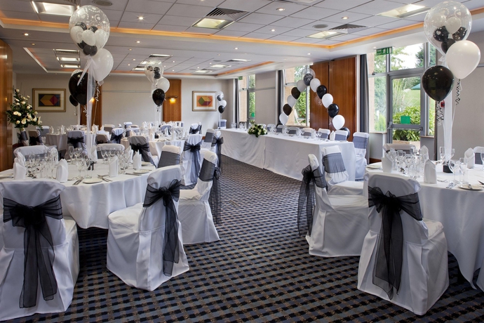 Imagen de los interiores del Hotel Holiday Inn Gloucester-cheltenham, An Ihg. Foto 13