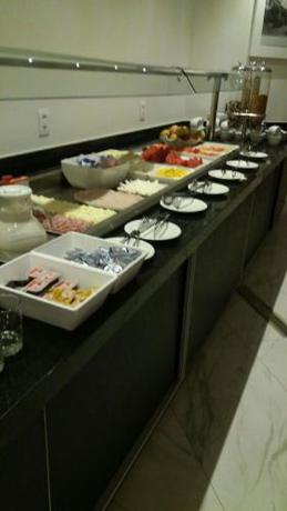 Imagen de la habitación del Hotel Holiday Inn - Goiania. Foto 8