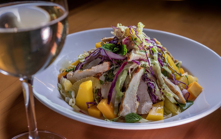 Imagen del bar/restaurante del Hotel Holiday Inn Golden Gateway, An Ihg. Foto 2