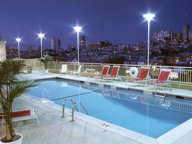 Imagen de la piscina del Hotel Holiday Inn Golden Gateway, An Ihg. Foto 16