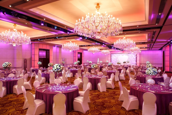 Imagen de los interiores del Hotel Holiday Inn Golden Mile, An Ihg. Foto 11