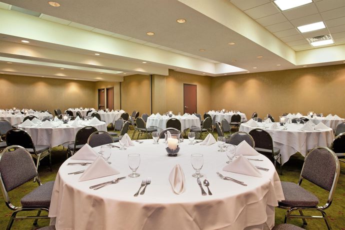 Imagen del bar/restaurante del Hotel Holiday Inn Grand Rapids Downtown, An Ihg. Foto 2