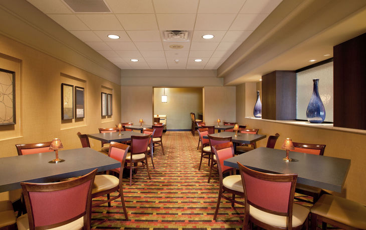 Imagen de la habitación del Hotel Holiday Inn Grand Rapids Downtown, An Ihg. Foto 8