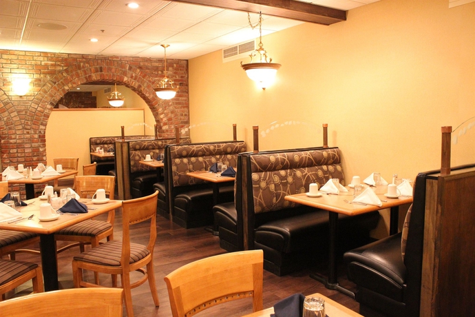 Imagen del bar/restaurante del Hotel Holiday Inn Great Falls- Convention Center, An Ihg. Foto 4