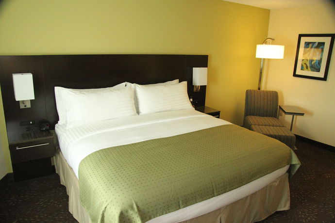 Imagen de los interiores del Hotel Holiday Inn Greensboro Coliseum, An Ihg. Foto 8
