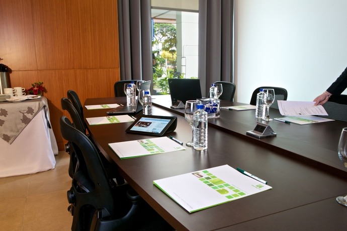 Imagen de los interiores del Hotel Holiday Inn Guayaquil Airport, An Ihg. Foto 13