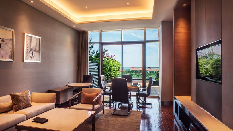 Imagen de los interiores del Hotel Holiday Inn Haikou West Coast, An Ihg. Foto 14