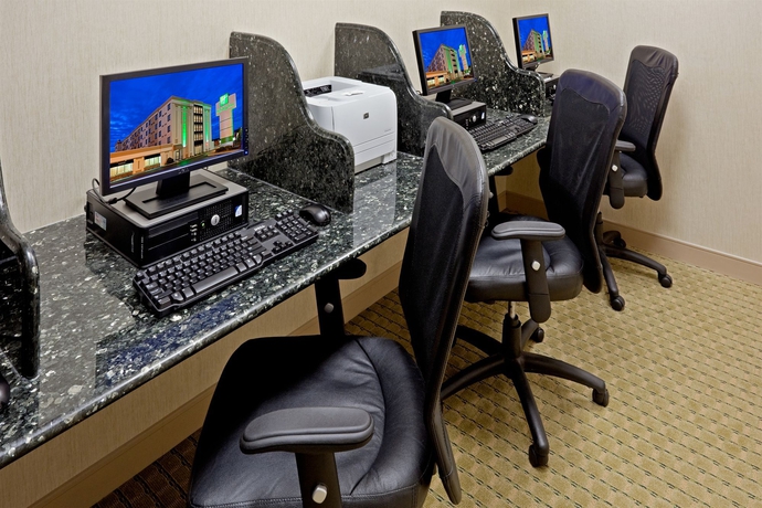 Imagen de los interiores del Hotel Holiday Inn Hasbrouck Heights-meadowlands, An Ihg. Foto 11