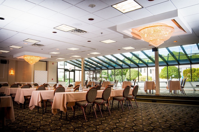 Imagen de los interiores del Hotel Holiday Inn Hasbrouck Heights-meadowlands, An Ihg. Foto 13