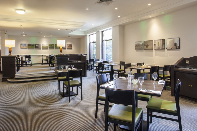 Imagen del bar/restaurante del Hotel Holiday Inn Haydock M6 Jct23, An Ihg. Foto 3