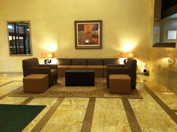 Imagen de los interiores del Hotel Holiday Inn Hazlet, An Ihg. Foto 13