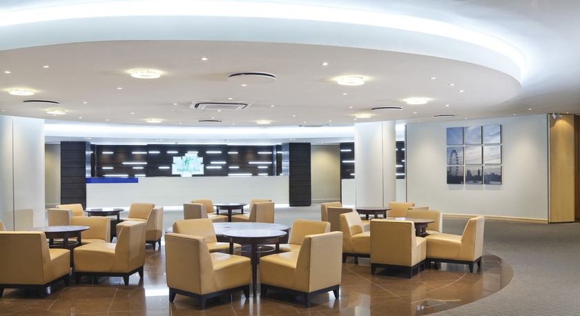 Imagen de los interiores del Hotel Holiday Inn Heathrow M4 Jct.4. Foto 13