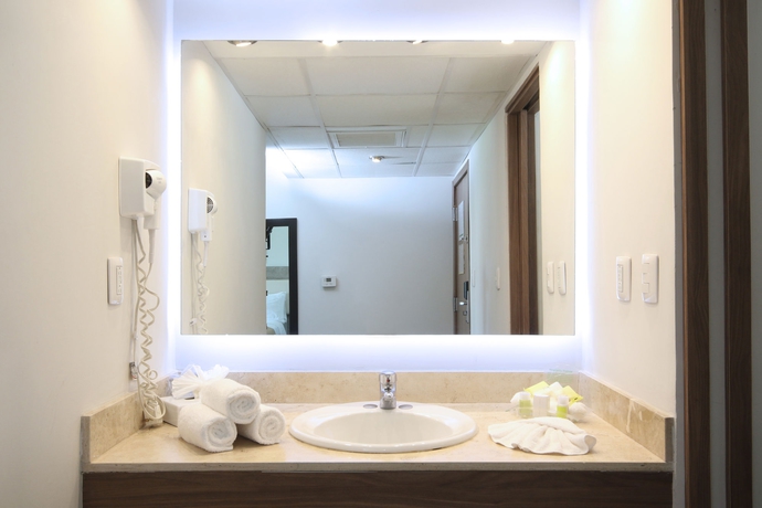 Imagen de la habitación del Hotel Holiday Inn Hermosillo Sonora, An Ihg. Foto 8