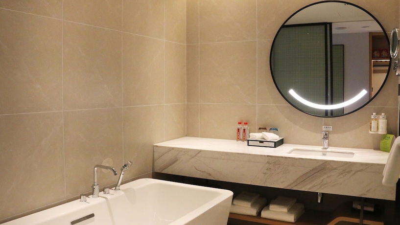 Imagen de la habitación del Hotel Holiday Inn Hotel And Suites Wuhan New City, An Ihg Hotel. Foto 14