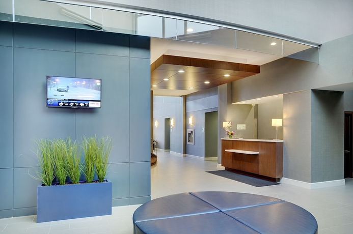 Imagen de los interiores del Hotel Holiday Inn Hotel y Suites London. Foto 16