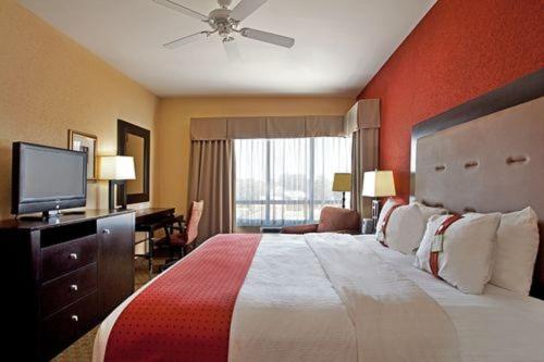 Imagen de la habitación del Hotel Holiday Inn Houma, an IHG. Foto 6