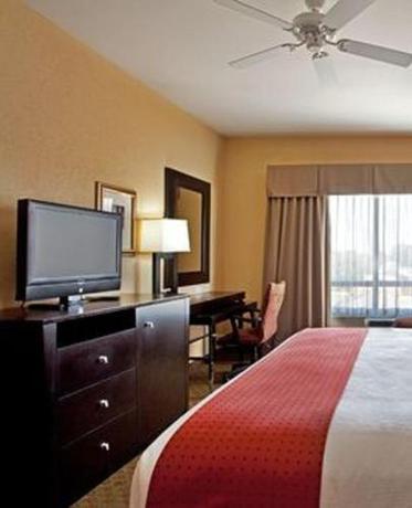 Imagen de la habitación del Hotel Holiday Inn Houma, an IHG. Foto 7