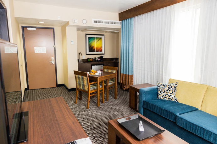 Imagen de la habitación del Hotel Holiday Inn Houston Downtown, An Ihg. Foto 7