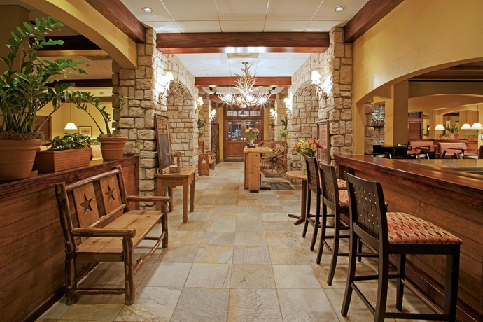 Imagen del bar/restaurante del Hotel Holiday Inn Houston Intercontinental Airport, An Ihg. Foto 5