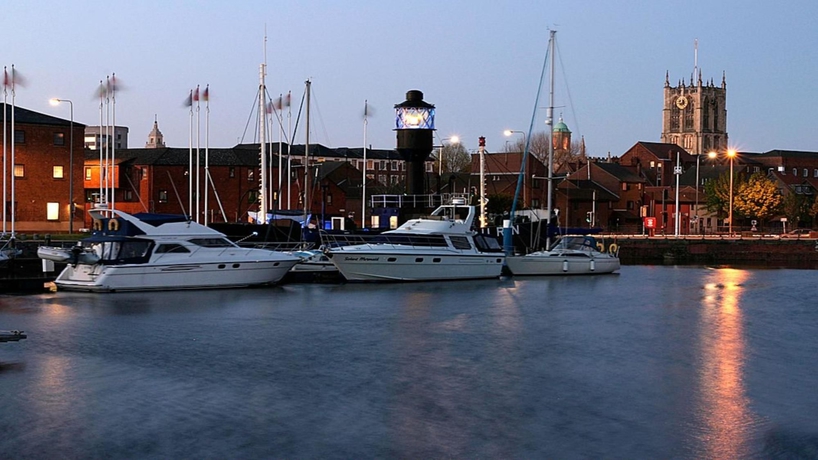 Imagen de los exteriores del Hotel Holiday Inn Hull Marina, An Ihg. Foto 9